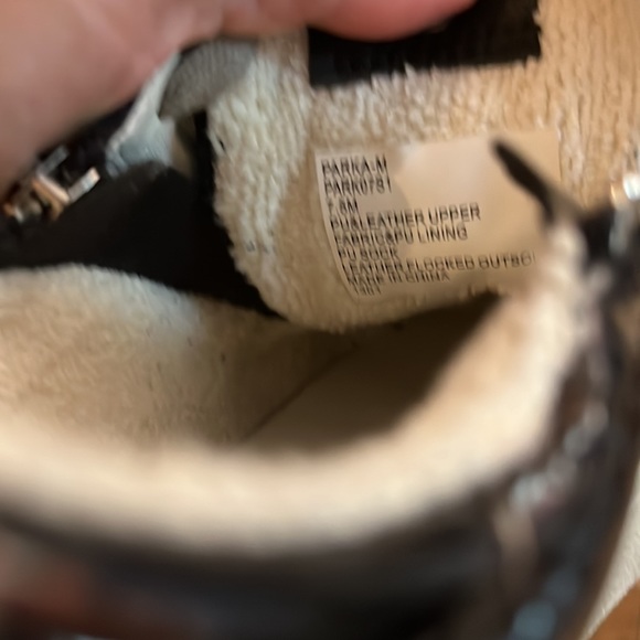 Steve Madden sneakers with zipper and spike details. - Picture 6 of 6